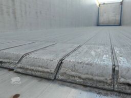 KNAPEN K 100, 92m³, 7mm XD-Boden, Luft-Lift, SAF