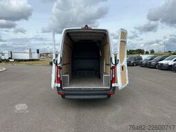MERCEDES-BENZ Sprinter 317 CDI KA/L2H2/3665/MBUX/KAMERA/NAVI/A