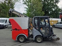 HAKO Citymaster 600 mit 2 Besen,Mähwerk,Winterdienst
