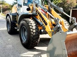 LIEBHERR L 514 kein 509 524 528 nur 5600 Std.