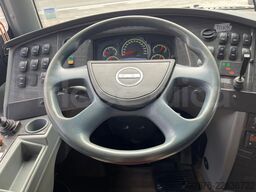 Isuzu Visigo
