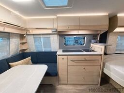 FENDT Bianco Activ 445 SFB 1700 kg Lichtpaket Dekopake