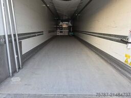 KRONE Tiefkühler, Carrier Vector 1550, 2 x Liftachse