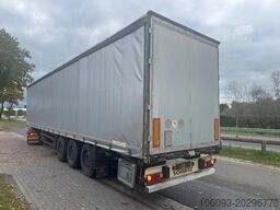 Schmitz Cargobull 3-ass schuifzeilen oplegger