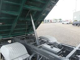 MERCEDES-BENZ 816 K Atego 4x2, 3. Sitz, 2x AHK, Diff-Sperre