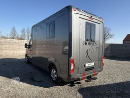 Renault Master PAARDENWAGEN | HORSETRUCK | STX | STALLI...