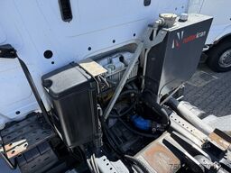 Mercedes-Benz Arocs 3245 K 8X4 Haken