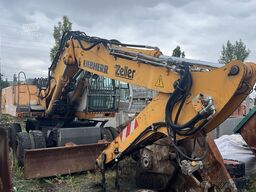 Liebherr A 904 B Litronic