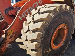 HITACHI ZW310