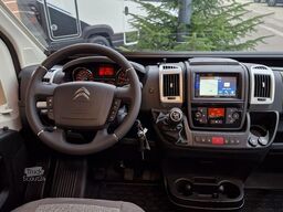 PÖSSL Summit 600 Plus 165PS  Markise+Radio/Navi+Kamera