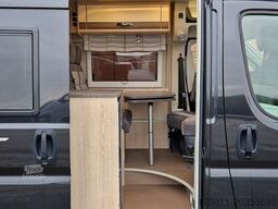 PÖSSL Summit 600 Plus 165PS  Markise+Radio/Navi+Kamera