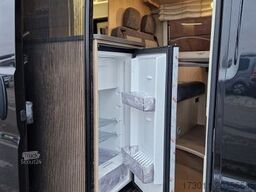 PÖSSL Summit 600 Plus 165PS  Markise+Radio/Navi+Kamera