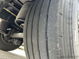KRONE SE/DA03 DRYLINER 3-ACHS KOFFERAUFLIEGER