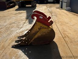 Caterpillar Teeth bucket CW 40