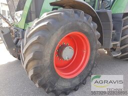 Fendt 824 VARIO SCR Profi Plus