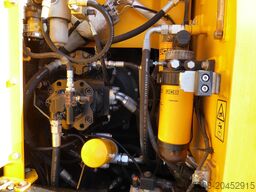 JCB JS145W Plus mit ZF-Achsen