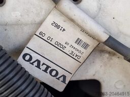 Volvo FH 13.460 Globetrotter 6x2 - Carrier Frigo Supr...