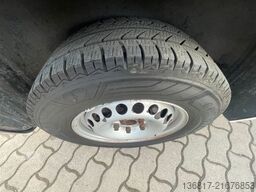 VW T5 Transporter Kleinbus Kombi 8 Sitzer Klima