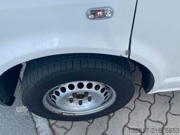 VW T5 Transporter Kleinbus Kombi 8 Sitzer Klima