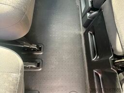 VW T5 Transporter Kleinbus Kombi 8 Sitzer Klima