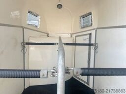 BÖCKMANN DUO Esprit Pferdeanhänger 2t. Sattelkammer