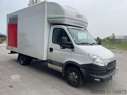 Skříňová dodávka IVECO 35C17