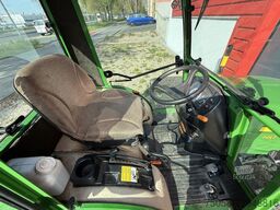 John Deere 2320
