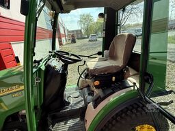 John Deere 2320
