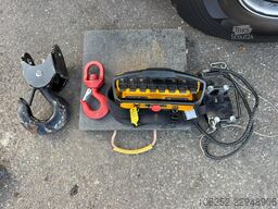Scania G410 8x4 PRITSCHE + KRAN 34m! EFFER 685/6S-JIB ...