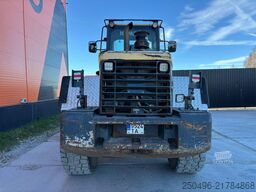 Komatsu WA 320-5 CENTRAL CUBRICATION / TAMTRON SCALES