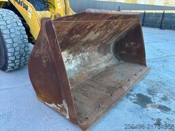 Komatsu WA 320-5 CENTRAL CUBRICATION / TAMTRON SCALES
