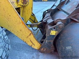 Komatsu WA 320-5 CENTRAL CUBRICATION / TAMTRON SCALES