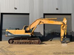 Hyundai Robex 300NLC-9A