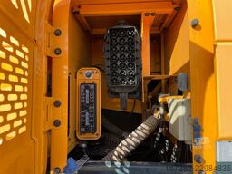 Hyundai Robex 300NLC-9A