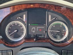 DAF XF 440 SpaceCab 4x2 - Full spoiler - Alloy whee...