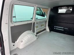VOLKSWAGEN T5 2.0 TDi Kombi 1.Hd. 3-Sitzer