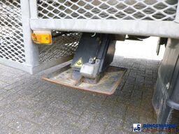 Renault D 240 DTI 4x2 + Risa G2T drilling installation