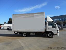 Isuzu NPR 35 - FURGONE ALLUMINIO