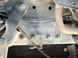 MAN TGS 33.500 with Schmitz Cargobull SGF S2 (NEW ENGINE)