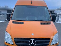 Mercedes-Benz Sprinter 313