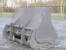 Volvo 3 M3 | HIGH TIP BUCKET | HOCHKIPPSCHAUFEL | HOO...