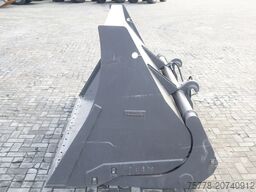 Volvo 3 M3 | HIGH TIP BUCKET | HOCHKIPPSCHAUFEL | HOO...