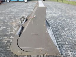 Volvo 3 M3 | HIGH TIP BUCKET | HOCHKIPPSCHAUFEL | HOO...