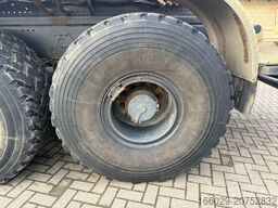 TATRA Phoenix 8x8 Paflinger Kran Hakengerät