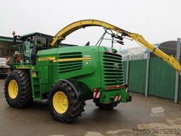 John Deere 7950i ProDrive FELDHÄCKSLER Maisgeb. PickUp 262