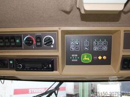John Deere 7950i ProDrive FELDHÄCKSLER Maisgeb. PickUp 262
