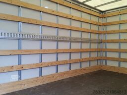Renault Master 165.35 - V-74-PLN - OPBOUW + LAADKLEP 75...