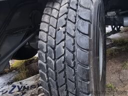 Liebherr LTM 1300 6.2