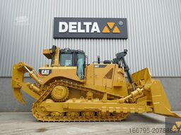 Caterpillar D8T