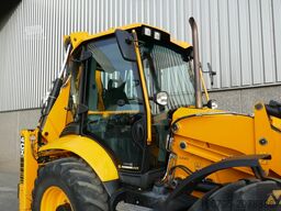 JCB 4CX PRO